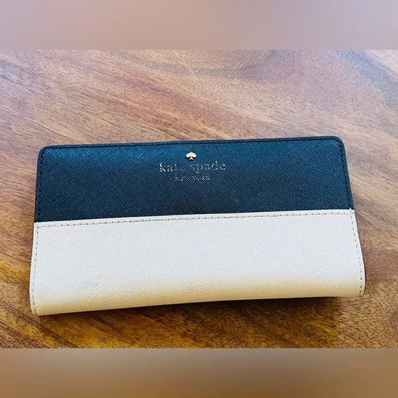 Kate Spade leather Black and Cream Wallet - Picture 1 of 4